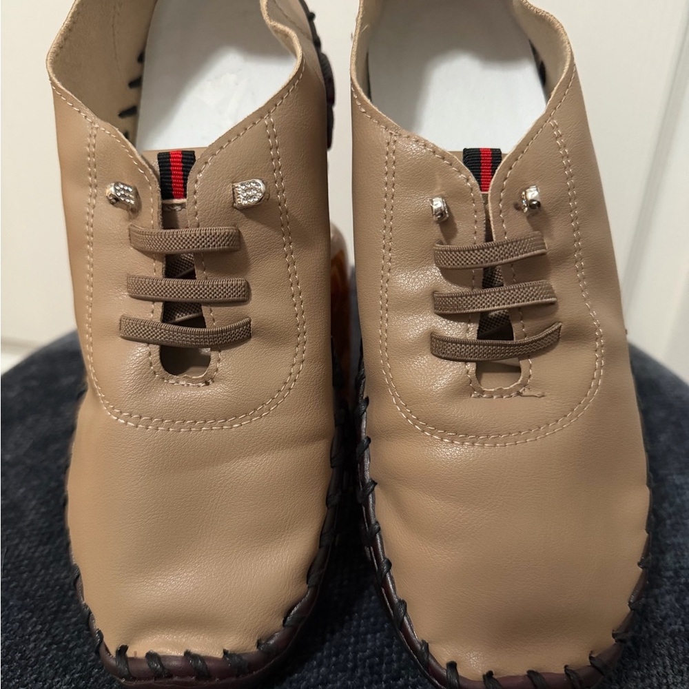 Womens Comfy Breathable Sneakers Flat Bottom Size 8 Women's